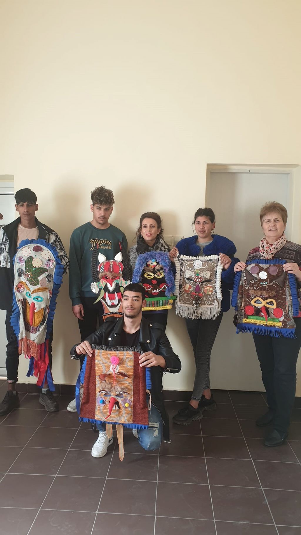 Участие в национален конкурс-изложба по приложно изкуство,,Кукерландия" - ОбУ Доктор Петър Берон - Ямбол